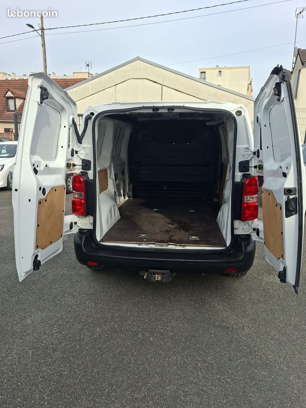 CITROËN JUMPY 1,6 HDI -95 2017 228KMS 1èreMAIN 5800E TVA RÉCUPÉRABLE (image 7)