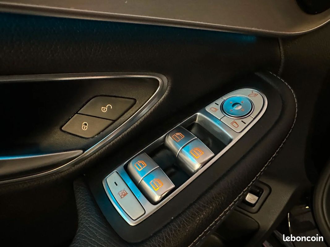 MERCEDES CLASSE C BREAK 220 d 9G-Tronic 4Matic Fascination / TOIT OUVRANT / CAMERA (image 20)