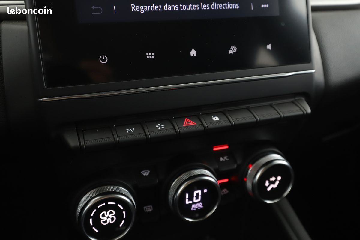 Renault Captur 1.6 E-Tech Plug-in Intens 160 ch (image 26)
