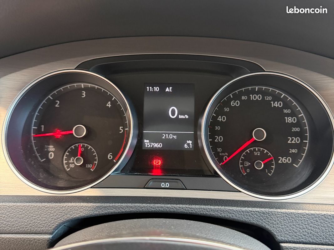VOLKSWAGEN GOLF 1.6 TDI 110 FAP Lounge (image 15)