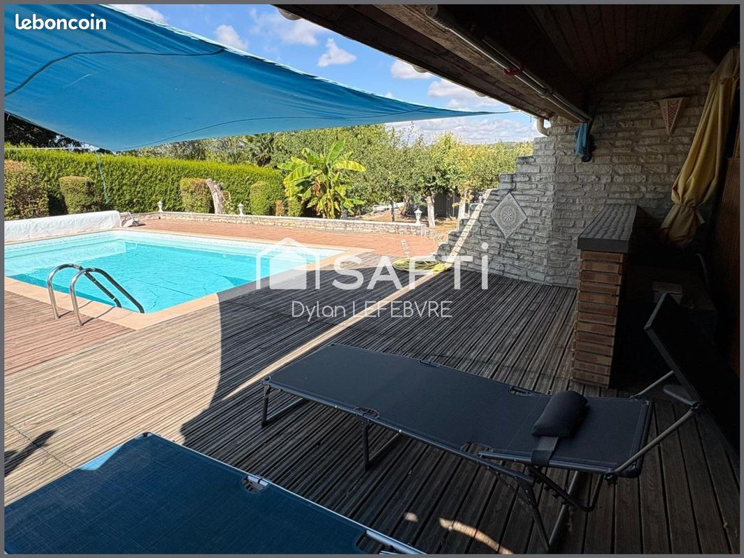 Maison 5 pièces 98 m² · à Thuré · 98 m² · 240 000 €