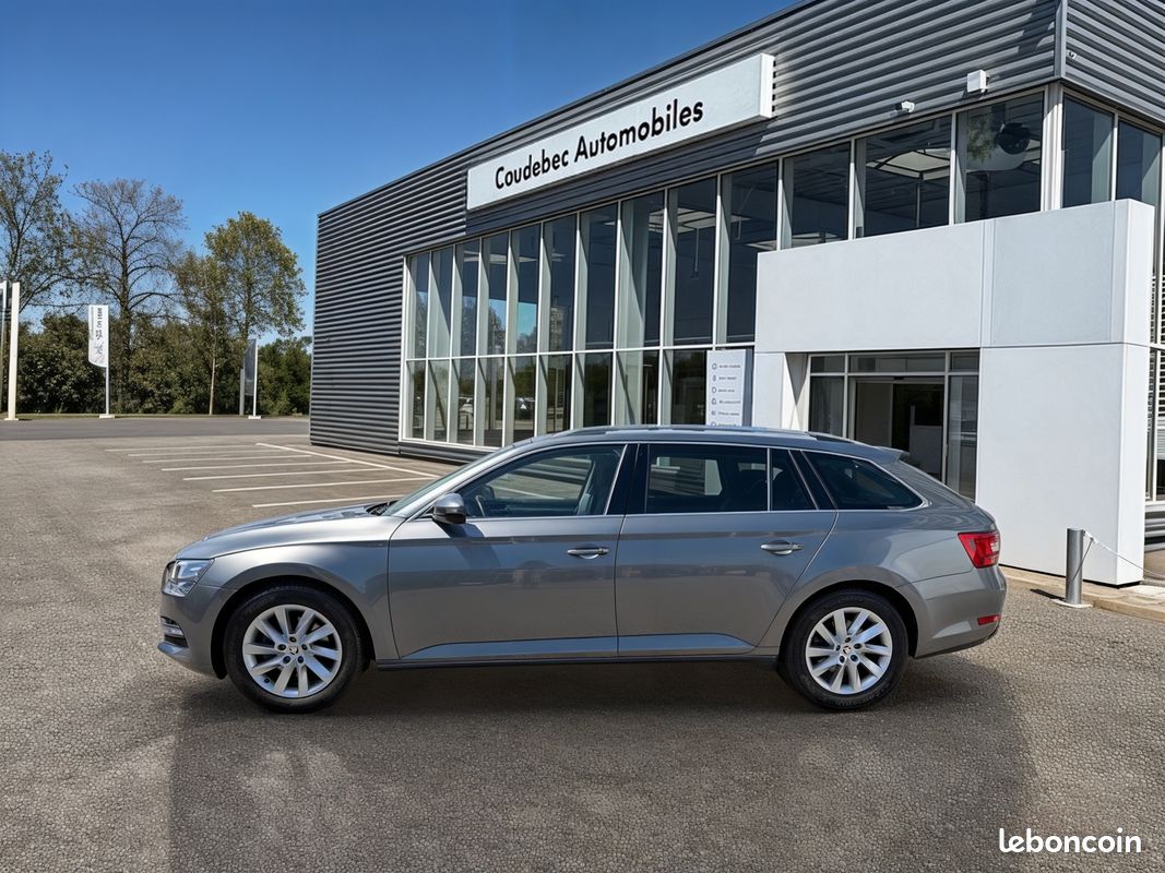 SKODA Superb Combi 2.0 TDI 150 ch DSG7 Ambition (image 2)