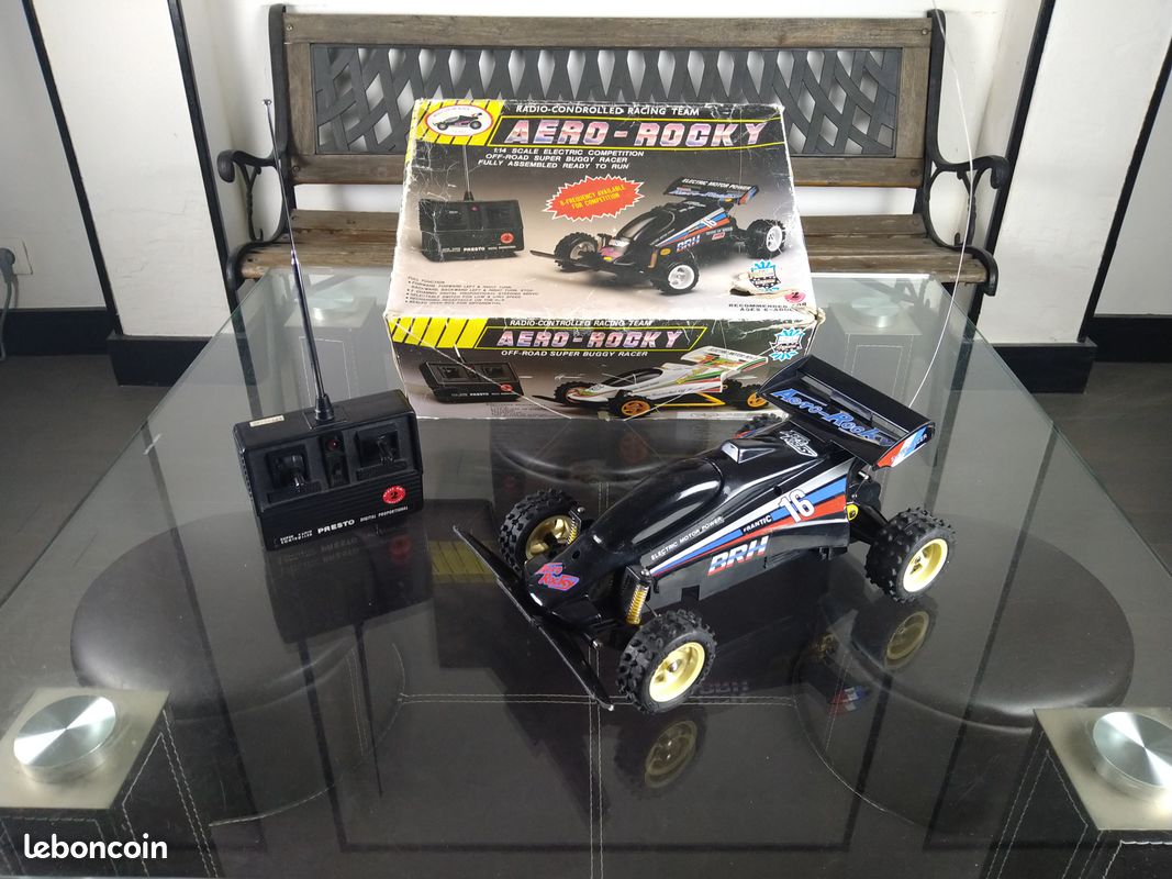 VOITURE RC NÉON Bighomer NIKKO vintage en l'état EUR 25,00 - FR