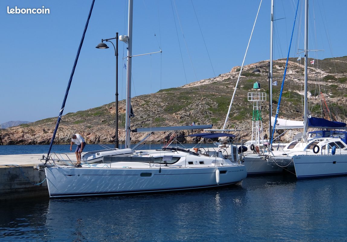 Sun Odyssey 39 DS — View photo 1
