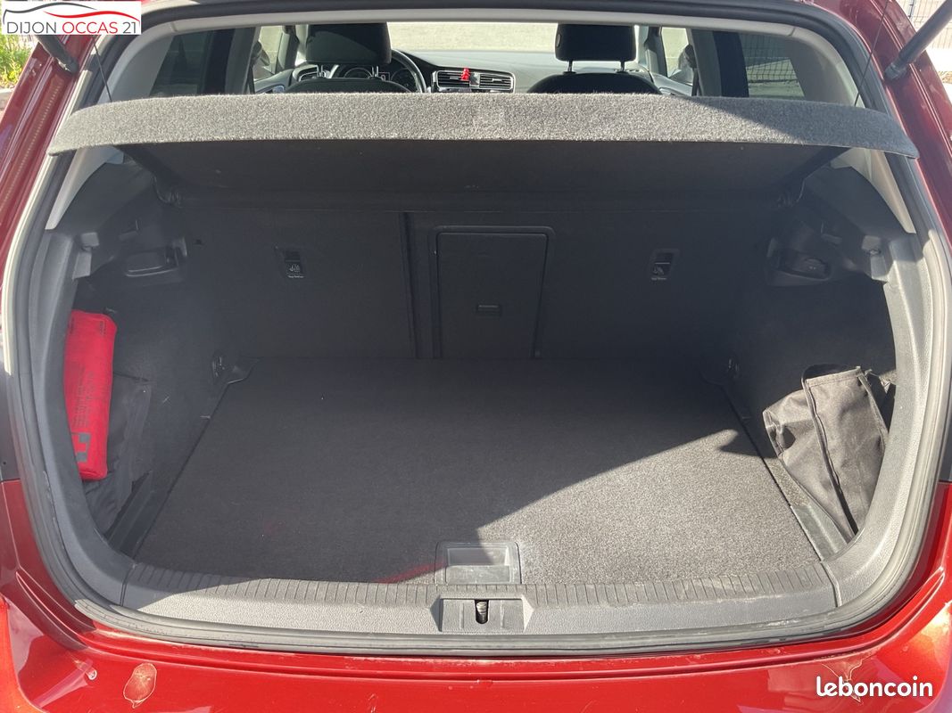 VOLKSWAGEN GOLF 2.0 TDI 150 FAP DSG7 Carat (image 9)