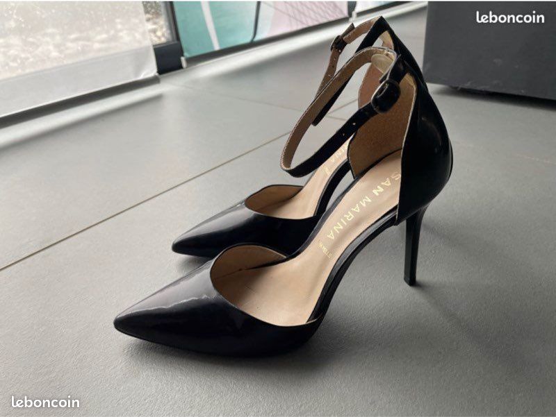 Escarpins SAN MARINA Cuir Façon Crocodile Marron Verni - Taille 37, Talon Haut, Occasion