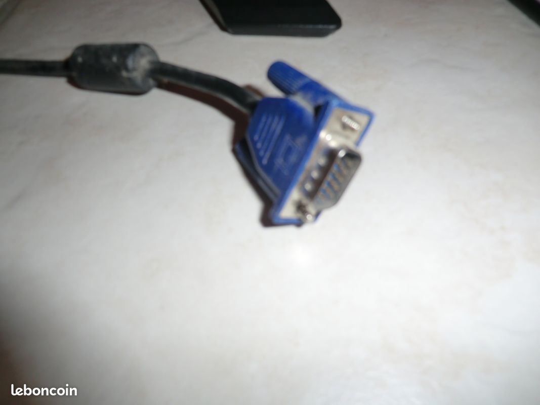 Ordinateur Acer (19 pouces) clavier, souris, enceintes (image 3)