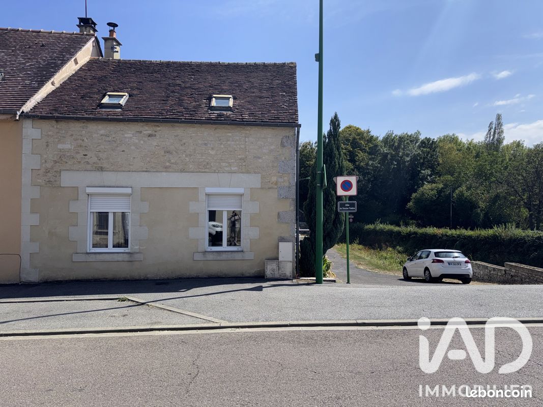 Maison 4 pièces 70 m² · à Damigny · 70 m² · 64 000 €