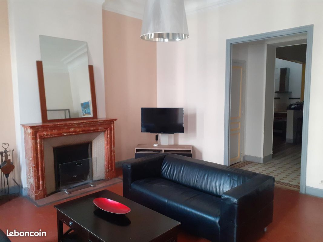 Appartement 5 pièces 144 m² · à Marseille · 144 m² · 2 150 €/mois