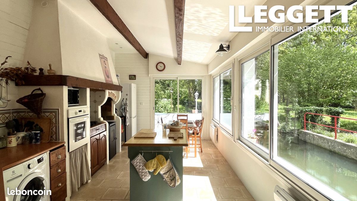 Moulin 3 pièces 146 m² - Verrières 16130 (image principale 3)
