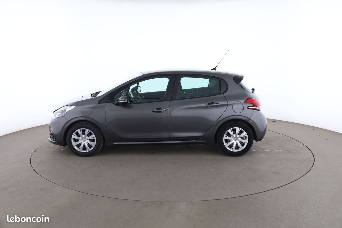 Peugeot 208 1.2 PureTech Active ETG5 5P 82 ch (image 11)