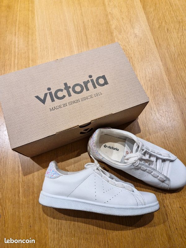 Baskets Blanches Chaussures Femme Les Plus Vendues Chaussure Cuir