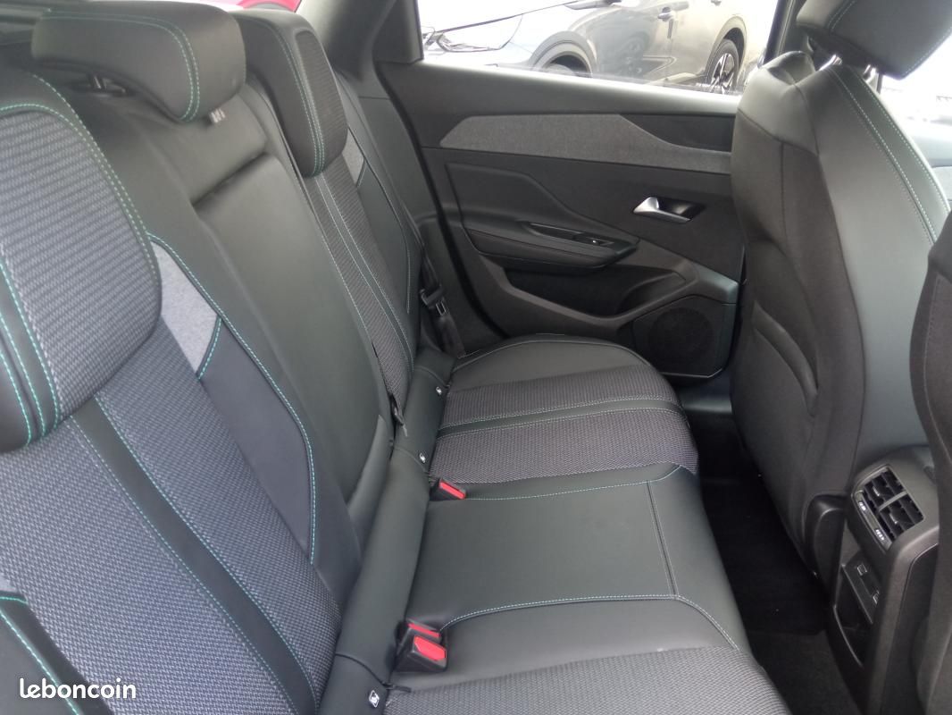 Peugeot 308 SW BlueHDi 130ch S&S EAT8 Allure (image 10)
