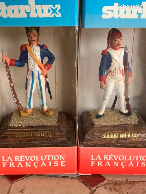 Figurine / soldat de la révolution française 1789 en plastique ou