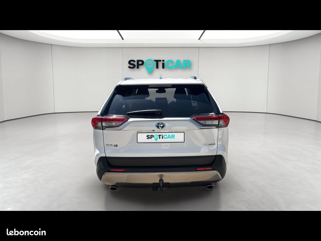 Toyota RAV4 Hybride 218ch Dynamic 2WD (image 4)