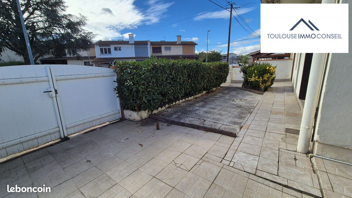 Maison 5 pièces 90 m² · à Fenouillet · 90 m² · 235 000 €
