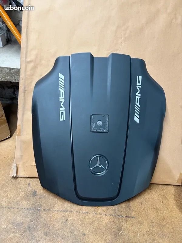 Cache Moteur Mercedes AMG A45 CLA45 GLA45 Origine A1560100267 (image 1)