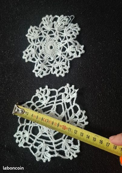 Lot de 9 napperons différentes tailles (image 2)