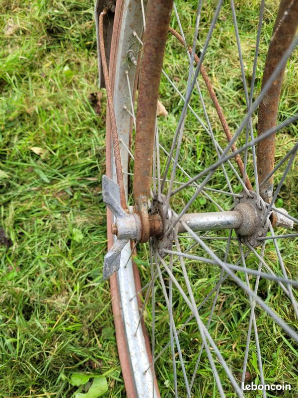 Ancien vélo femme, cycle Belfo Motobécane - Vélos