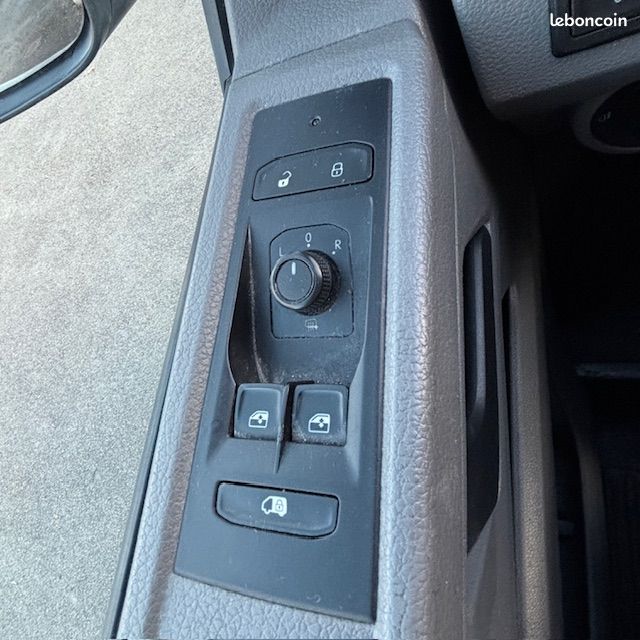 Volkswagen Transporter (6) 2.0 TDi 110 L1H1 Business Line (image 9)