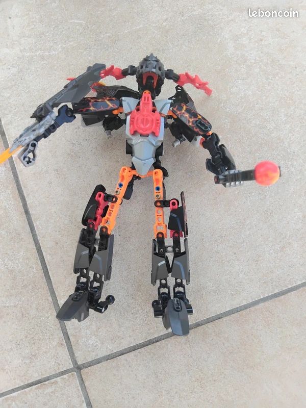 lego hero factory fire lord LEGO Hero Factory 2235 Fire Lord complet notice Jeux Jouets