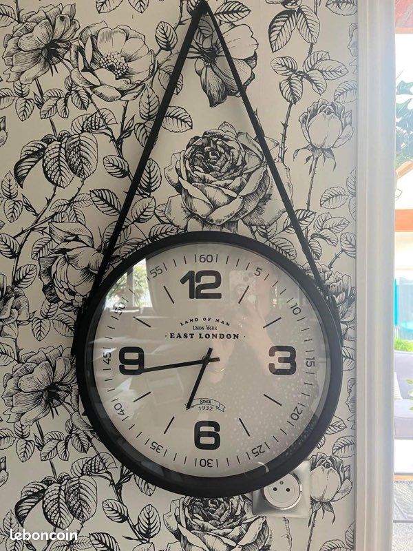Horloge murale (image 1)