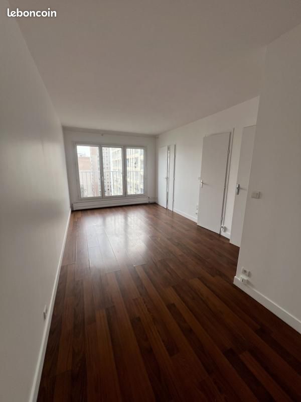 Appartement 1 pièce 25 m² · à Paris · 25 m² · 958 €