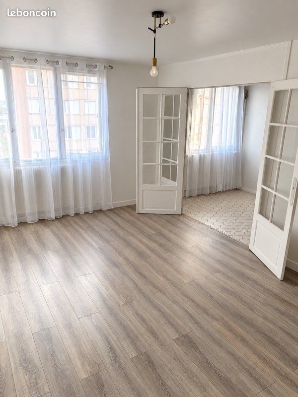 Appartement 3 pièces 72 m² · à Saint-Denis · 72 m² · 148 500 €