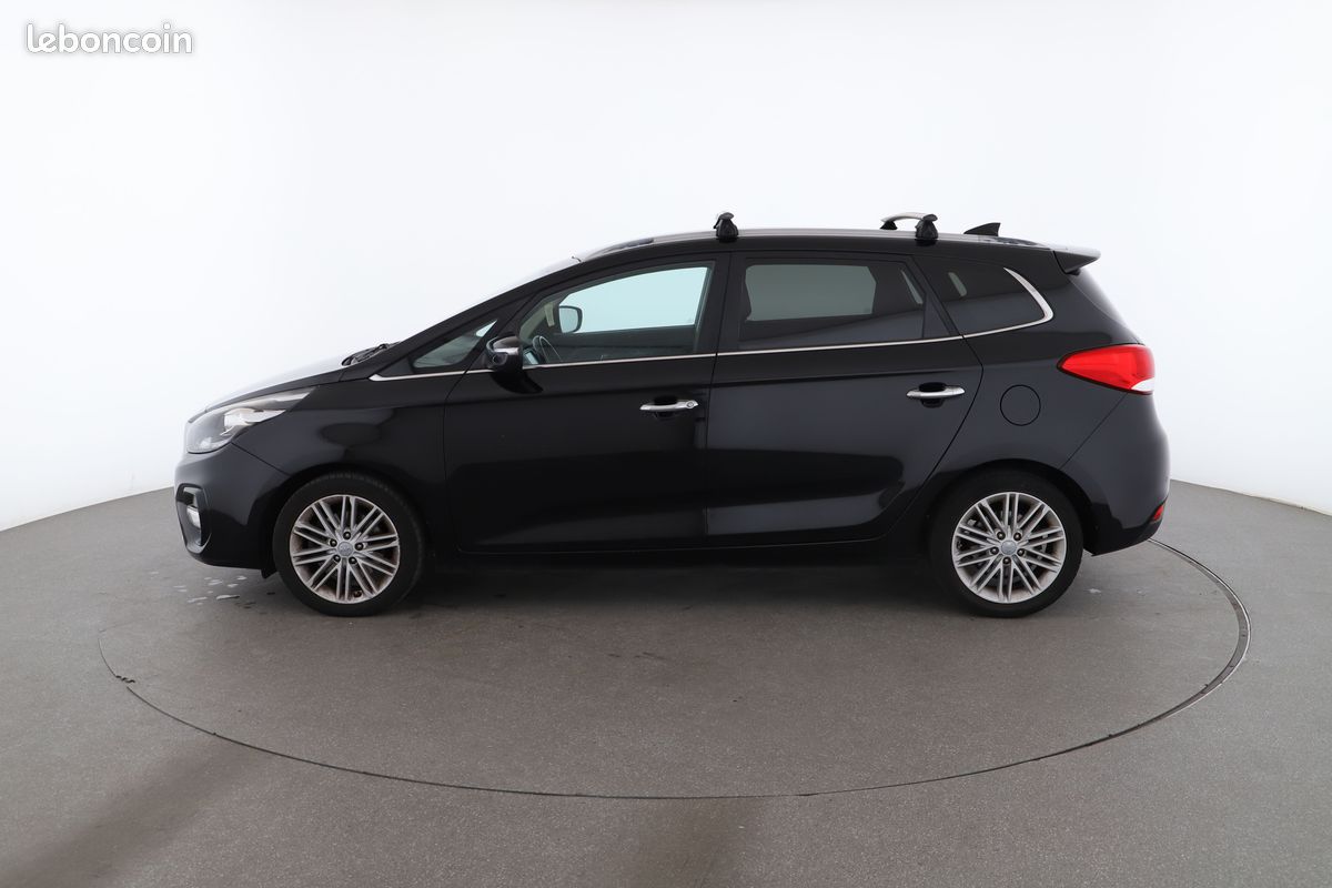 Kia Carens 1.7 CRDi ISG Active 7PL 141 ch (image 11)