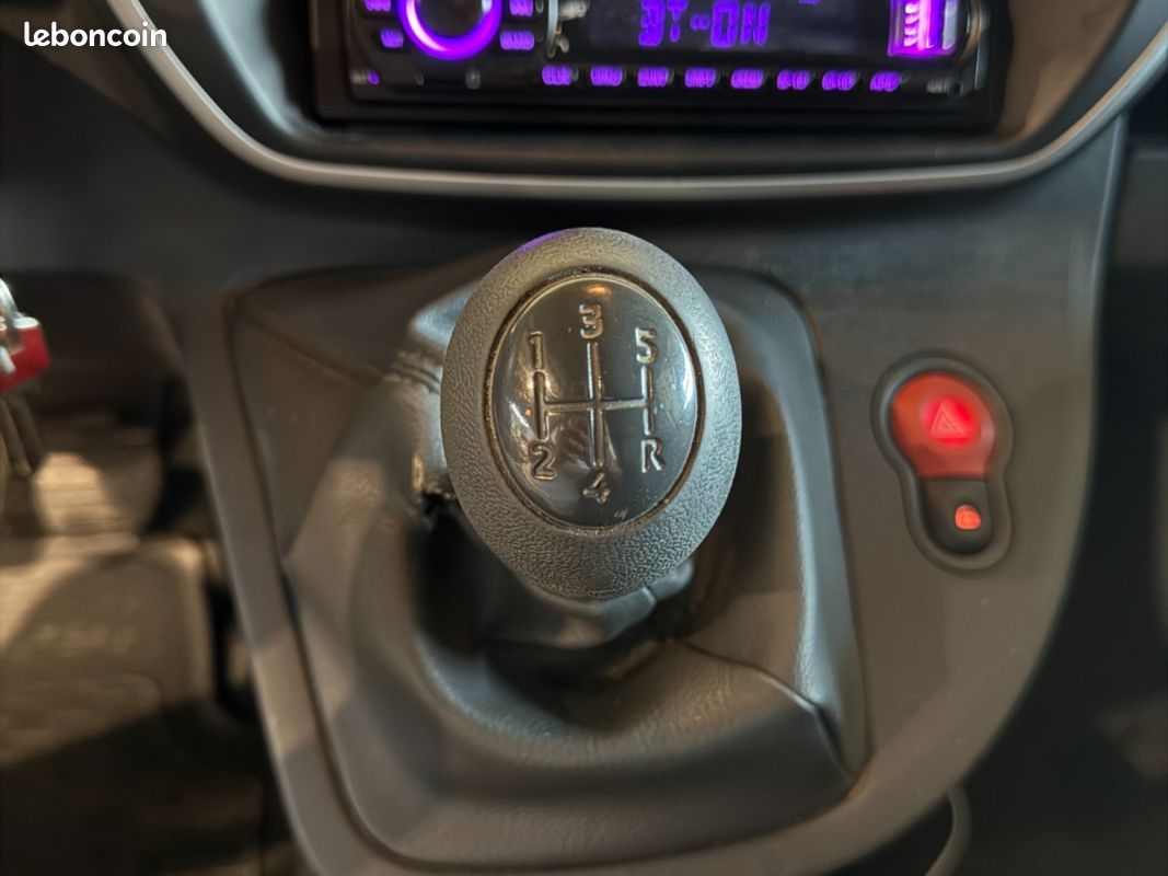 RENAULT KANGOO dCi 90 Energy Zen (image 18)