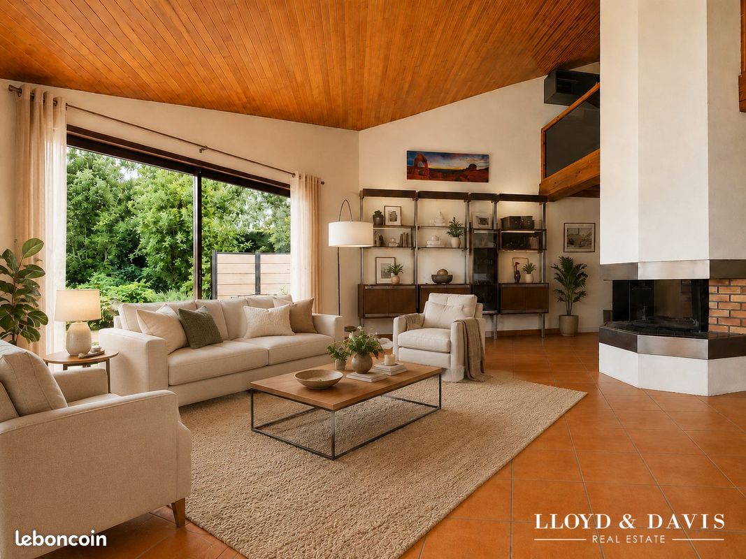 Maison 7 pièces 168 m² · à Saint-Christophe-du-Bois · 168 m² · 347 000 €
