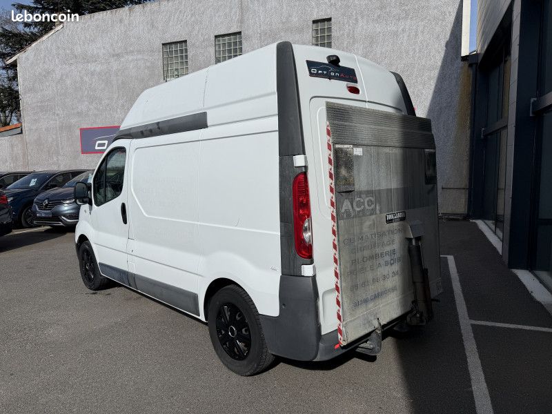 Renault TRAFIC II FG L1H2 1200 2.0 DCI 90CH CONFORT (image 2)