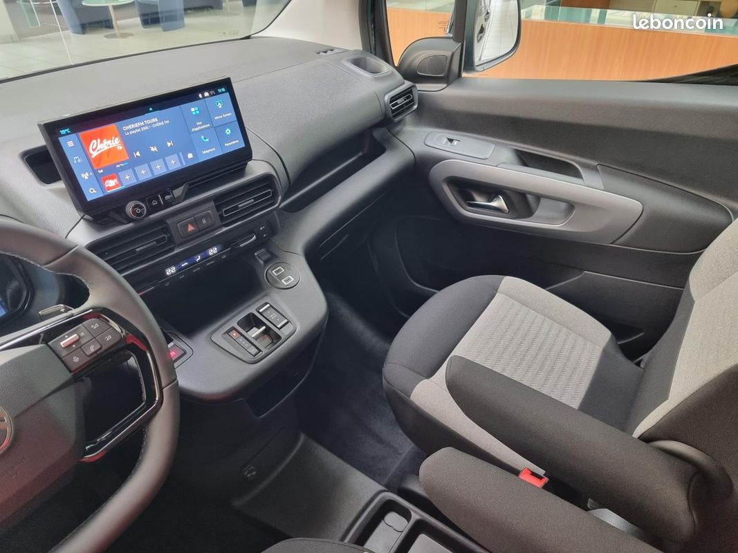 Citroen berlingo iii (3) taille m bluehdi 130 max n1 eat8 (image 4)