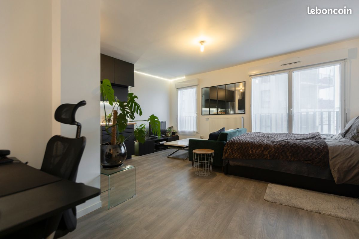 Appartement 1 pièce 35 m² · à Ivry-sur-Seine · 35 m² · 1 200 €