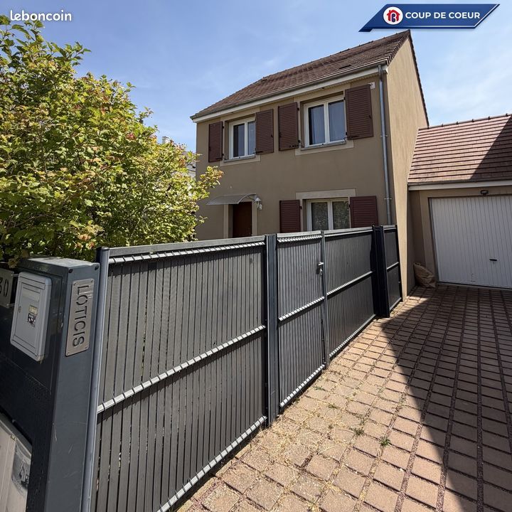 Maison 4 pièces 82 m² · à Étampes · 82 m² · 1 280 €