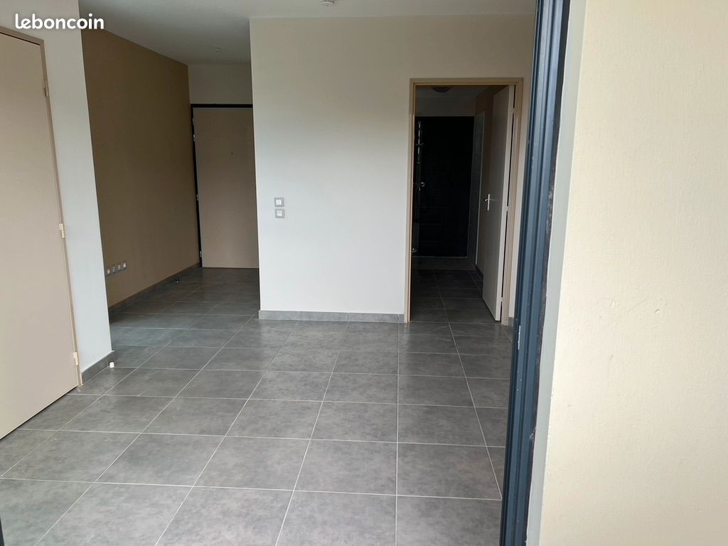 Appartement 1 pièce 35 m² · à Le Tampon · 35 m² · 566 €
