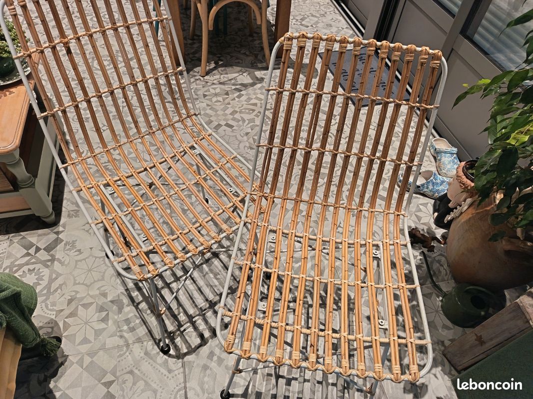 Chaise metal et rotin (image 1)