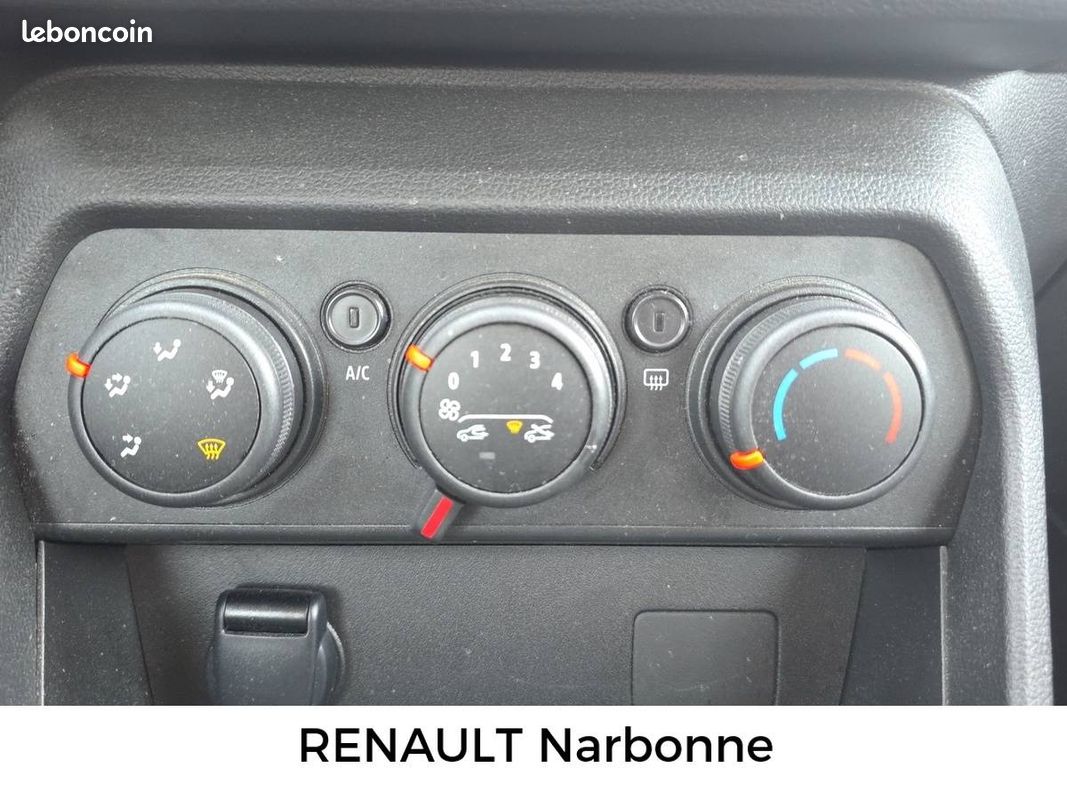 DACIA Sandero TCe 90 Stepway Expression (image 15)