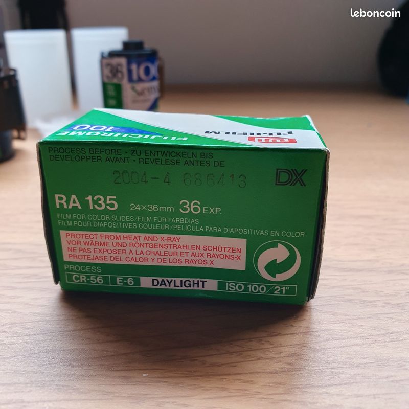 Iso Fujichrome Sensia 100 3-pack Fujichrome Sensia 100 Slide