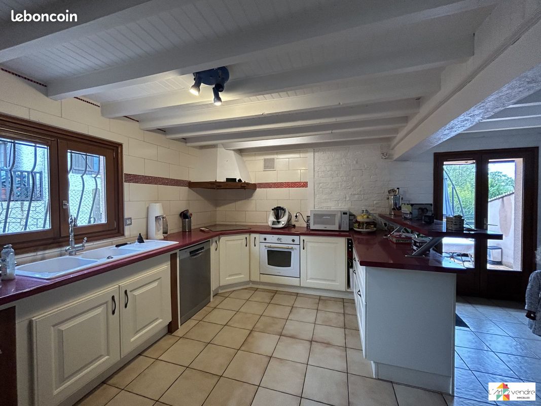 Maison 6 pièces 100 m² · à Boussy-Saint-Antoine · 100 m² · 323 500 €