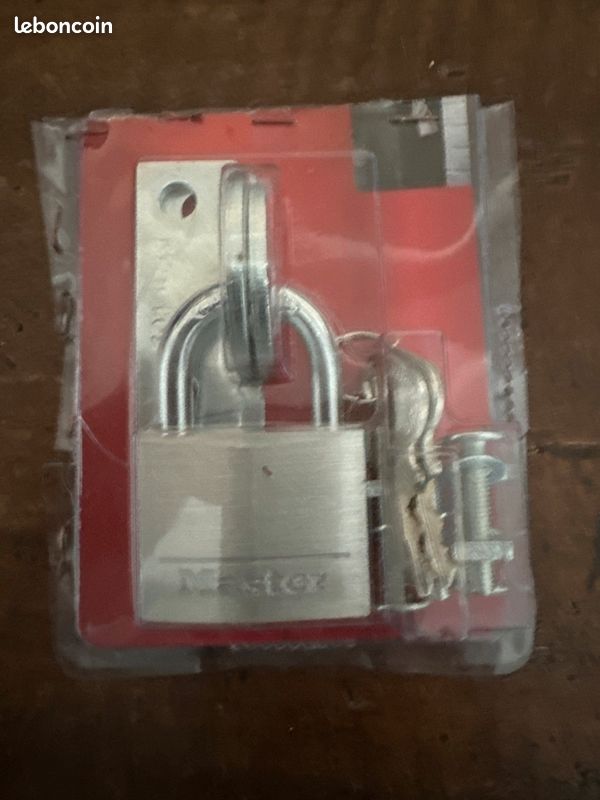 Cadena et fermeture porte (image 1)