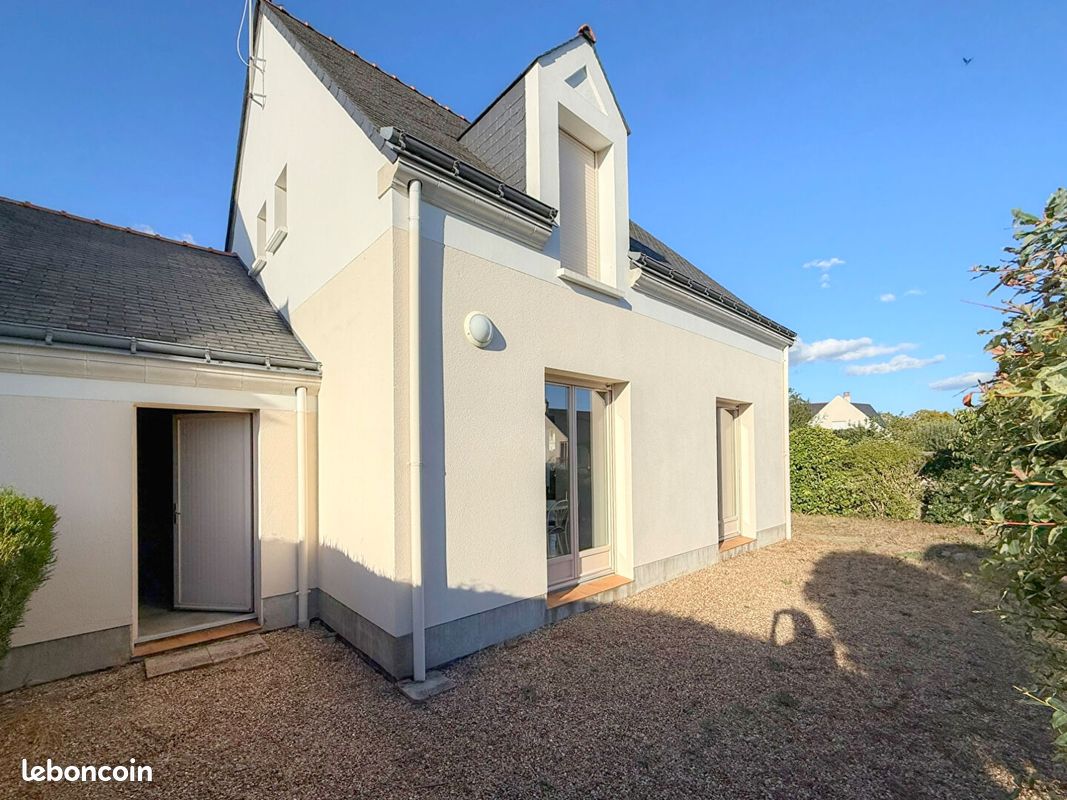 Maison 4 pièces 90 m² · à Rives-du-Loir-en-Anjou · 90 m² · 233 200 €