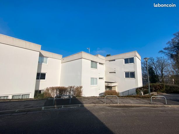 Studio 1 pièce 15 m²