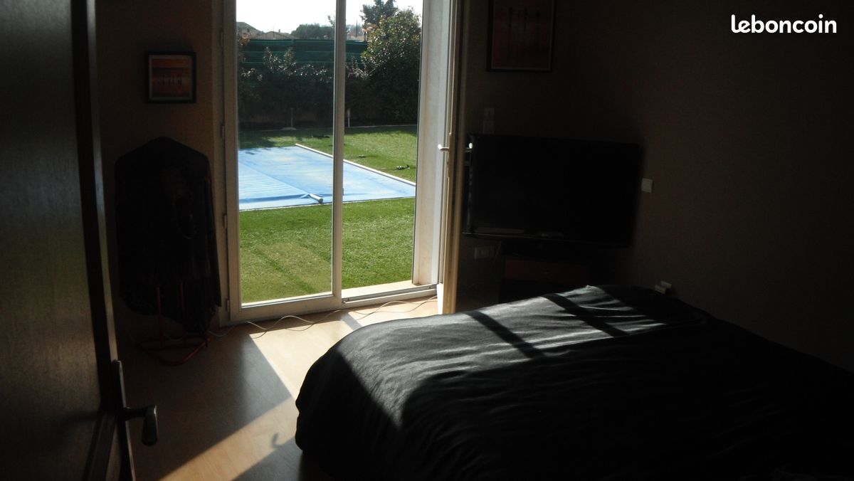 Villa type hacienda avec piscine (image 10)