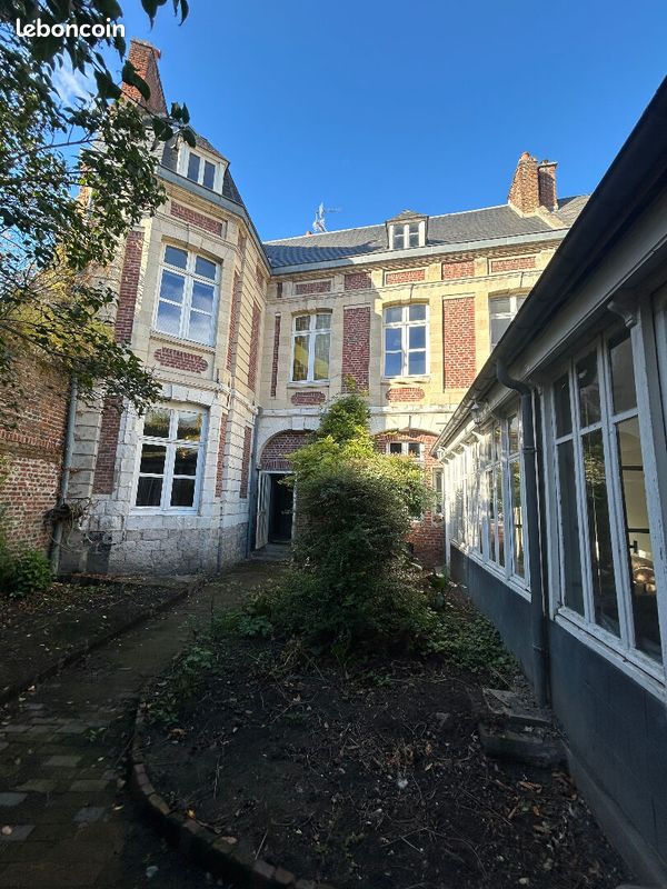 Maison 7 pièces 213 m² · à Arras · 213 m² · 492 000 €