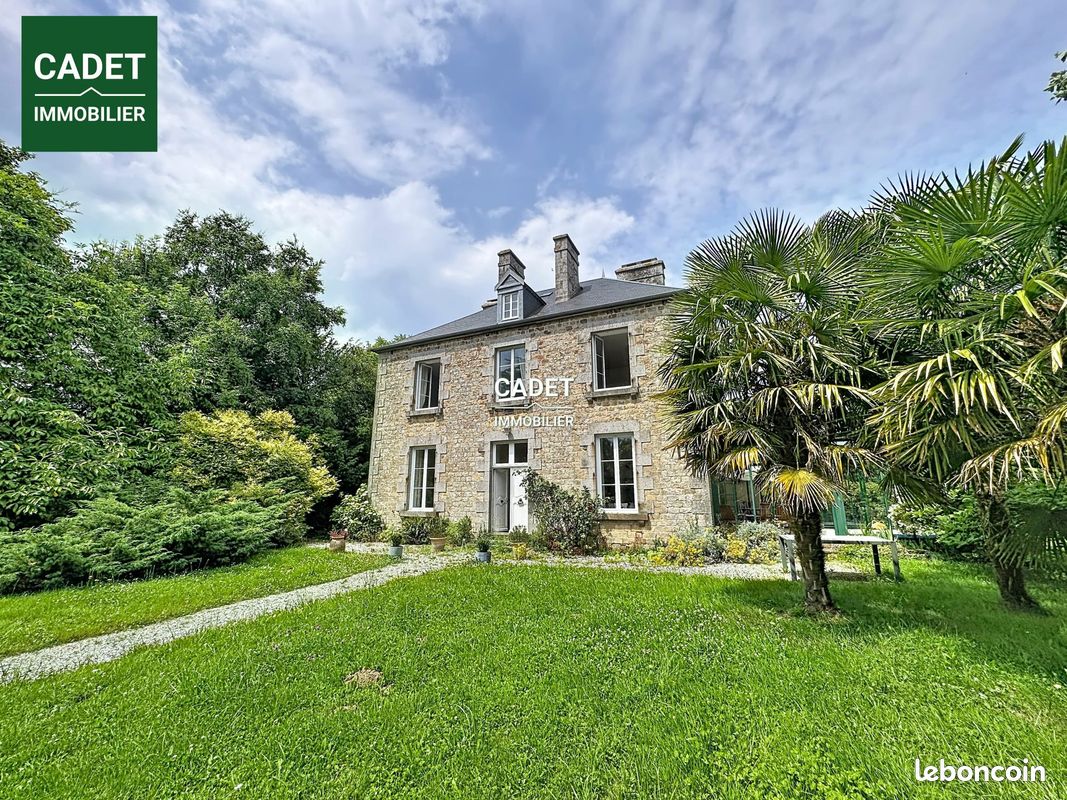 Maison 8 pièces 190 m² · à Saint-Jean-des-Champs · 190 m² · 498 500 €