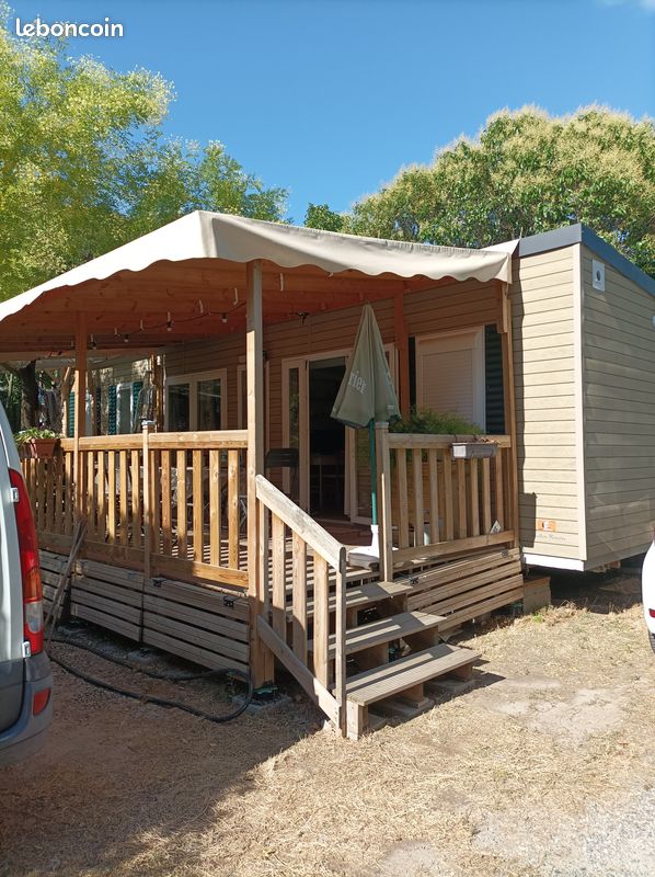 Local commercial 3 pièces 38 m² · à Mallemort · 38 m² · 45 000 €