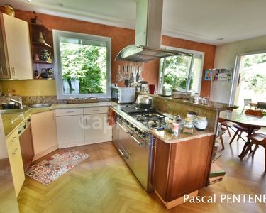 Maison 960 000 € - 263 m²