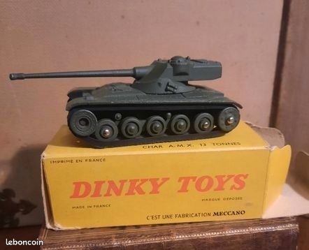 Dinky Toys F n° 80 C Char AMX 13 tonnes militaire jamais joué en boîte