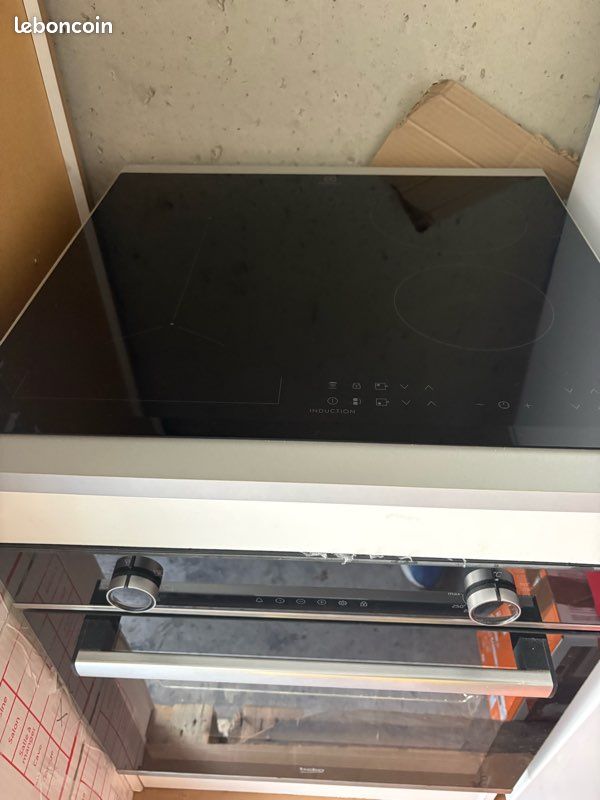 Plaque induction Electrolux et four Beko (image 1)